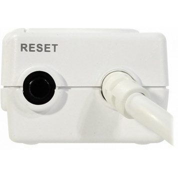 Сетевой фильтр APC Essential SurgeArrest 4 outlets, white 1m (P43-RS)-4