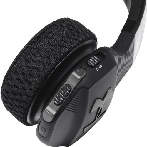 JBL Under Armour Train Black UAONEARBTBKR