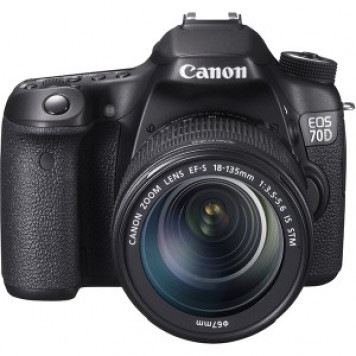 купить Фотоаппарат Canon EOS 70D EF-S 18-135 IS STM kit
