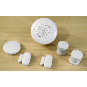 Комплект сигнализации Xiaomi Mi Smart Sensor Set (YTC4032GL)-2