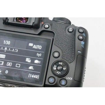 Зеркальный фотоаппарат Canon DSLR EOS 850D 18-135 (3925C021)-11