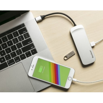 USB-хаб Kingston Nucleum, Type C Hub Silver (C-HUBC1-SR-EN)-13